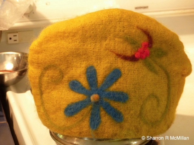 felted tea cosy 2